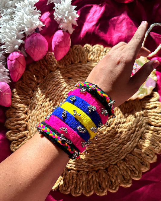 Medha bangles ( set if 6- adjustable)