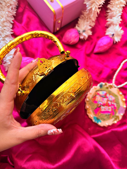 KASHYA - Brass Clutch