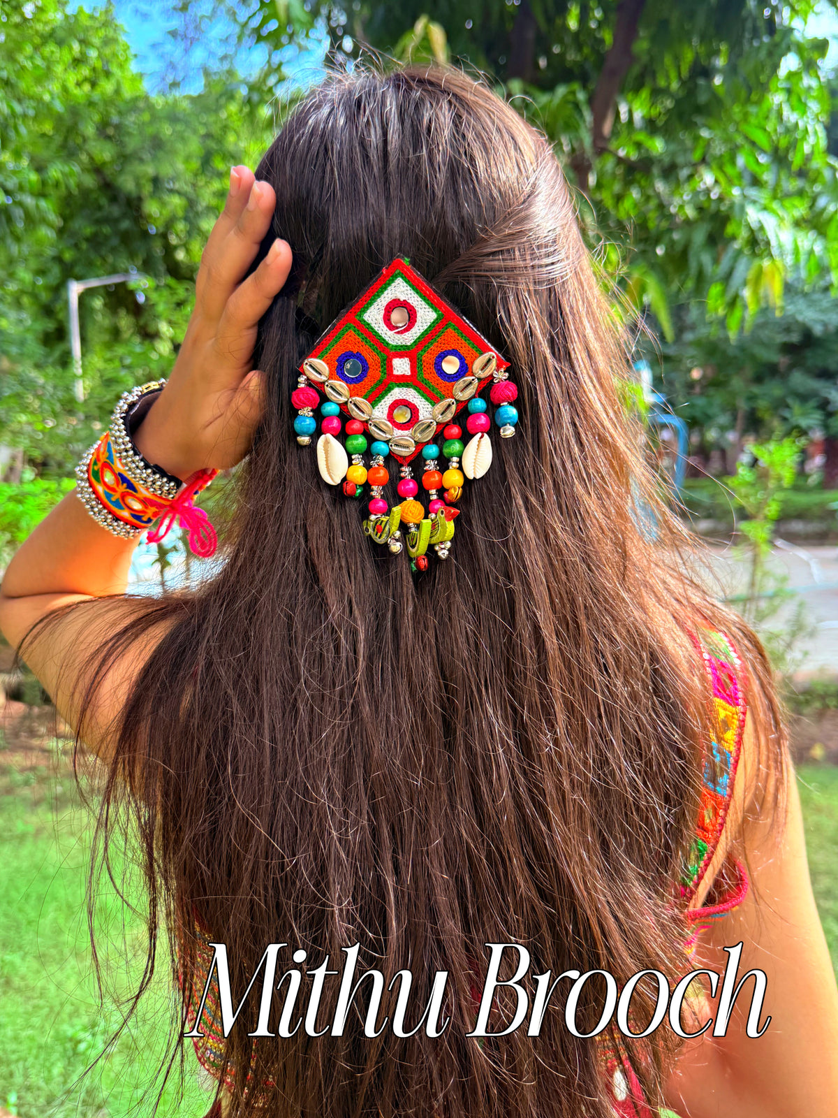 Mithu hair brooch