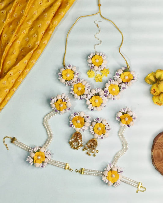 HALDI FLOWER JEWELLERY