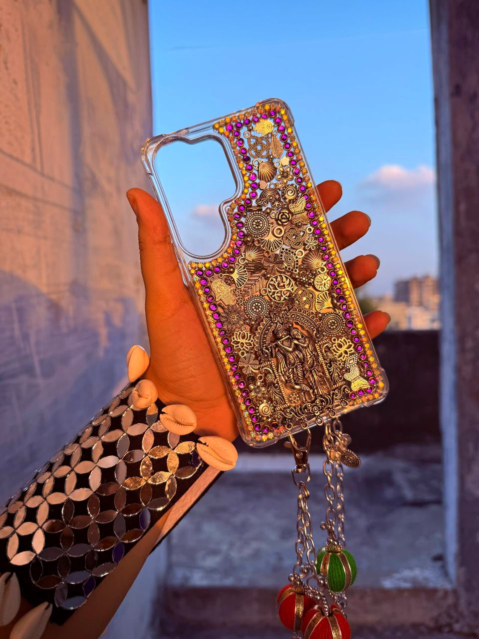 Radha-no-Krushn phone cover with silver sling & lanyard