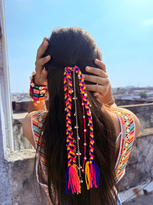 Sanjana hair tie