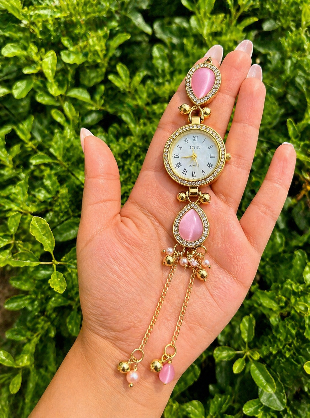 Shanaya Pink stone watch ✨
