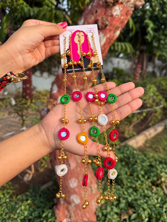 Rangraagini (golden) hair strings