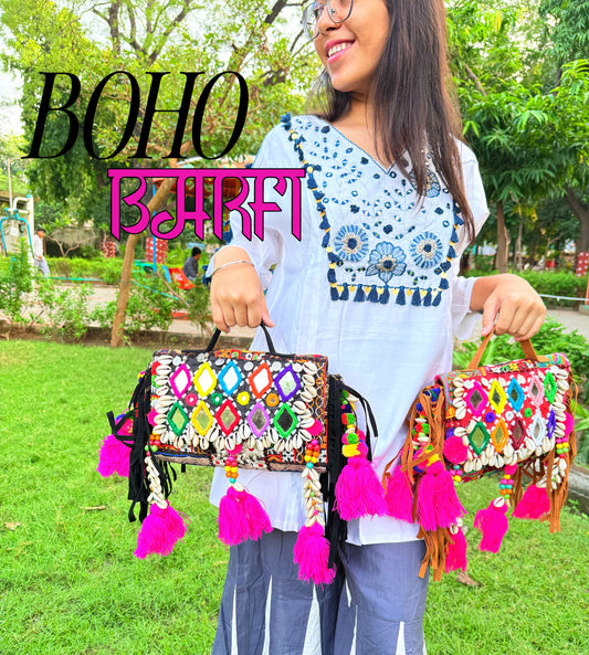 BOHO BARFI 🪞 - BLACK SLING BAG