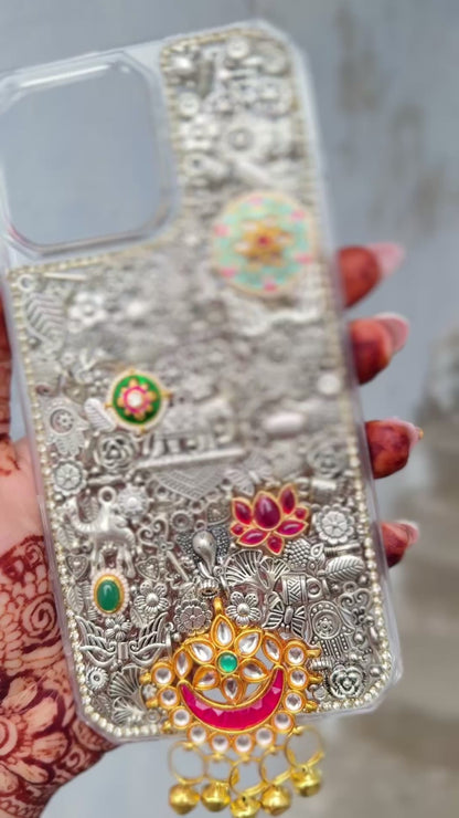 MAITRI - CHARM PHONE COVER ✨🪷